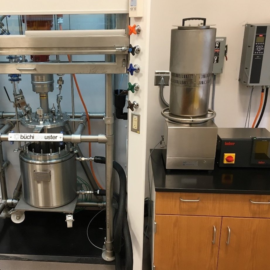 Reactor de policondensación de alta temperatura 