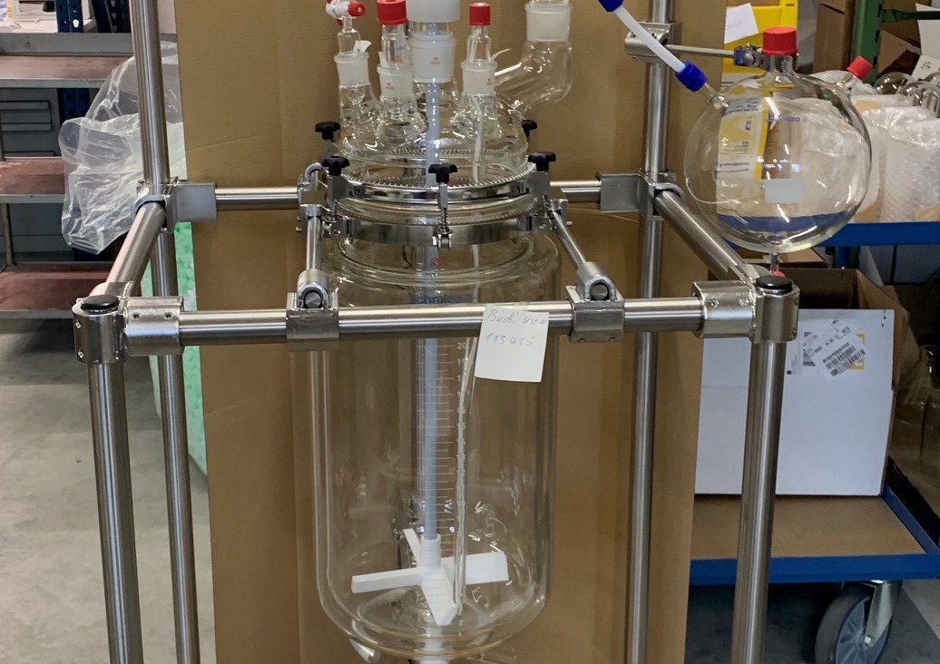 Simple distillation setup • Condenser • Reflux tubing • Receiver 