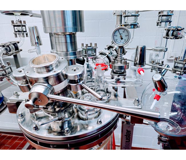 Containment split valve HPAPI synthesis reactor system